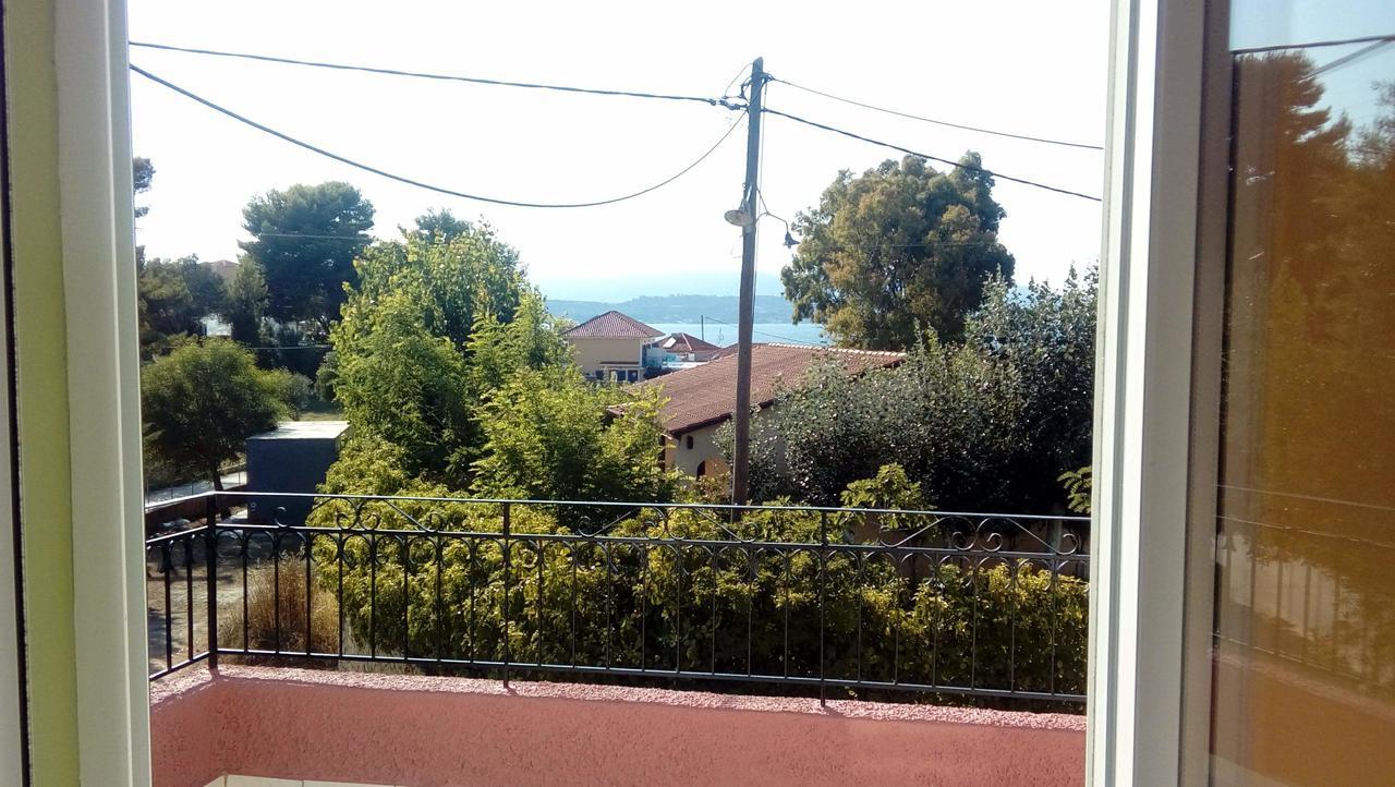 Yellow House 拉瑟 外观 照片
